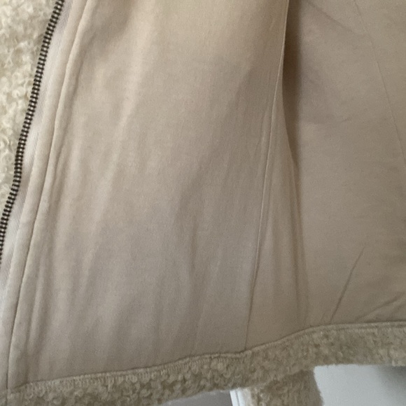 Banana Republic winter white boiled wool jacket, size Medium - Picture 10 of 11